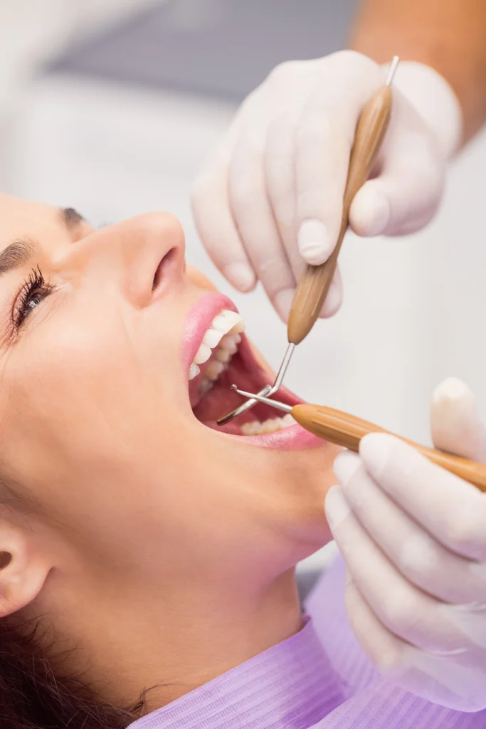 CLINICA DENTAL GUAYAQUIL